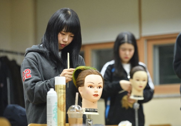 김포대 글로벌케이컬쳐센터 2020-1 경기꿈의대학 5학기 연속 117개 교육기관 중 최다 강좌 선정 김포대 글로벌케이컬쳐센터 2020-1 경기꿈의대학 5학기 연속 117개 교육기관 중 최다 강좌 선정