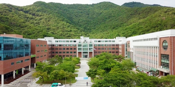 김포대, 코로나19에도 취업 관련 온라인 특강 시행으로 교육 다양화 김포대, 코로나19에도 취업 관련 온라인 특강 시행으로 교육 다양화
